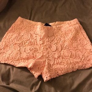 Cute pink lace shorts !